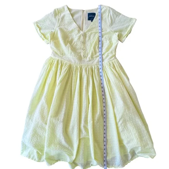 ModCloth Yellow Dress. Women’s size 16. Fit and Flare - Fully Lined. Like New!!! - Picture 6 of 12